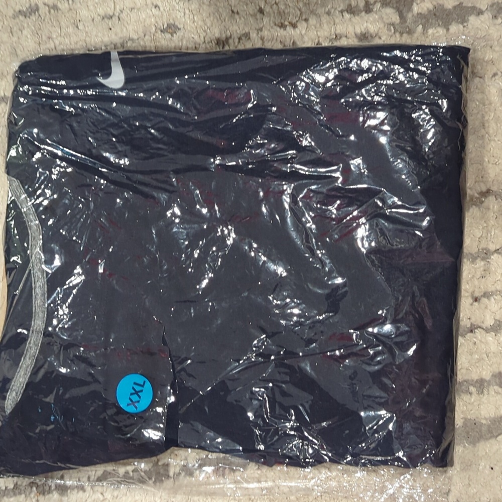 NEW Nike Heathered Blue DriFit Short sleeve t-shirt